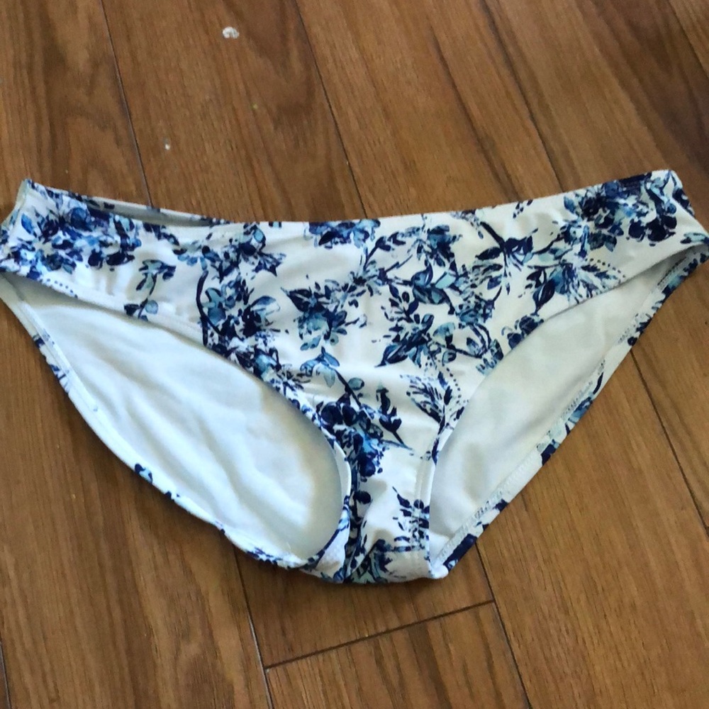 bikini bottoms